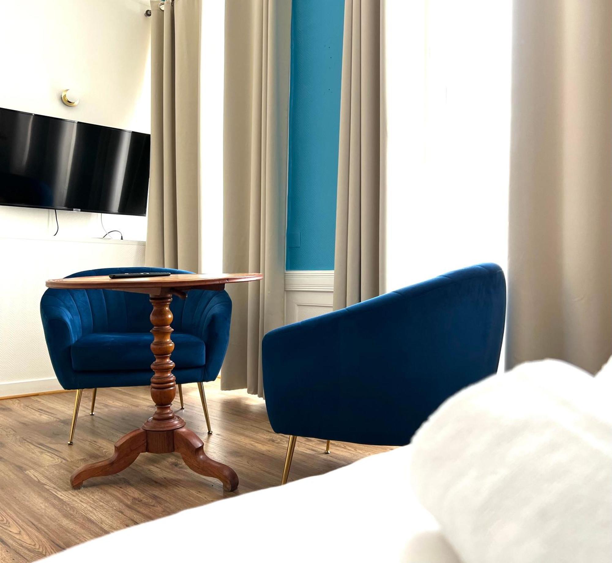 Hotel De La Gare Cherbourg-en-Cotentin Dış mekan fotoğraf
