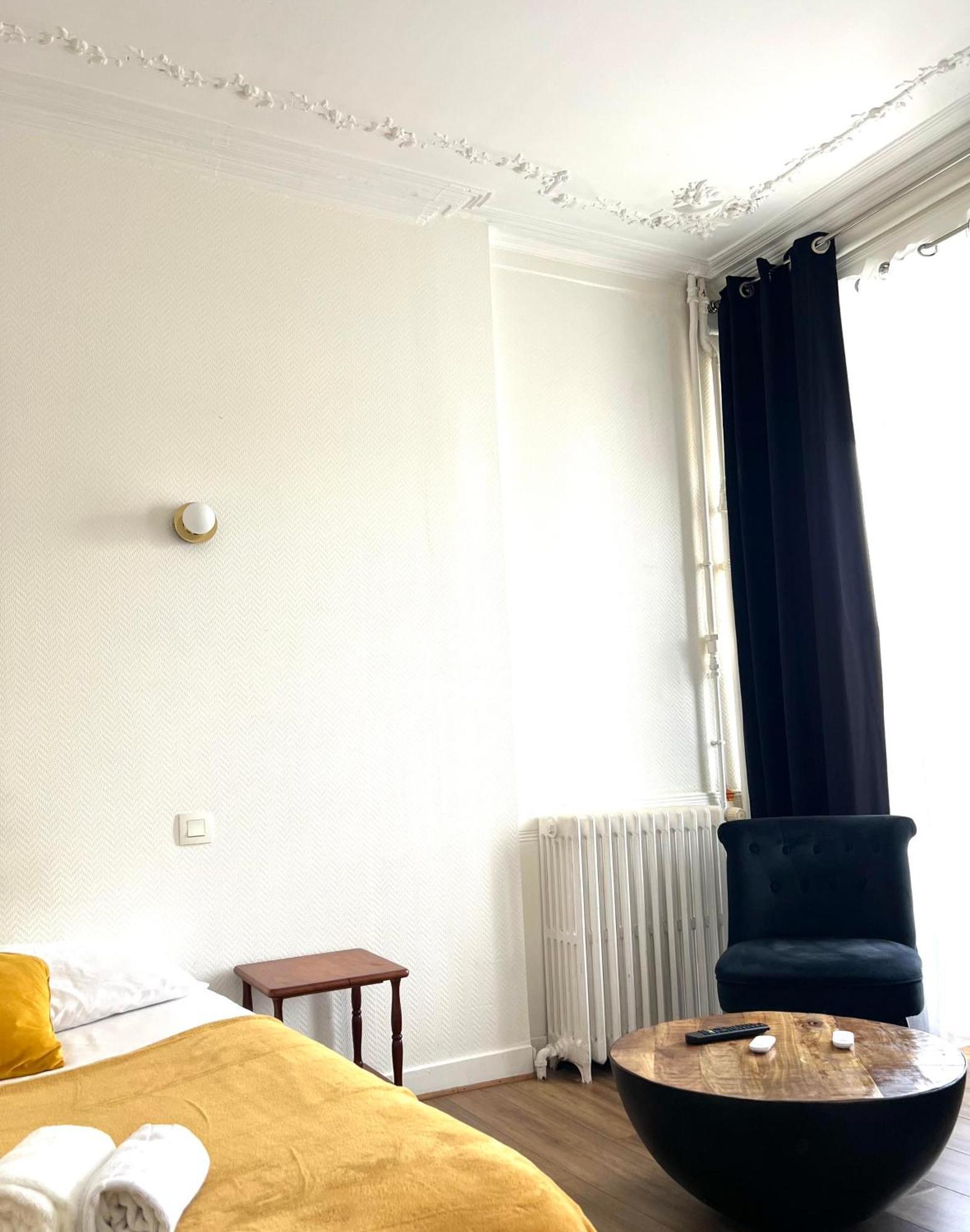 Hotel De La Gare Cherbourg-en-Cotentin Dış mekan fotoğraf